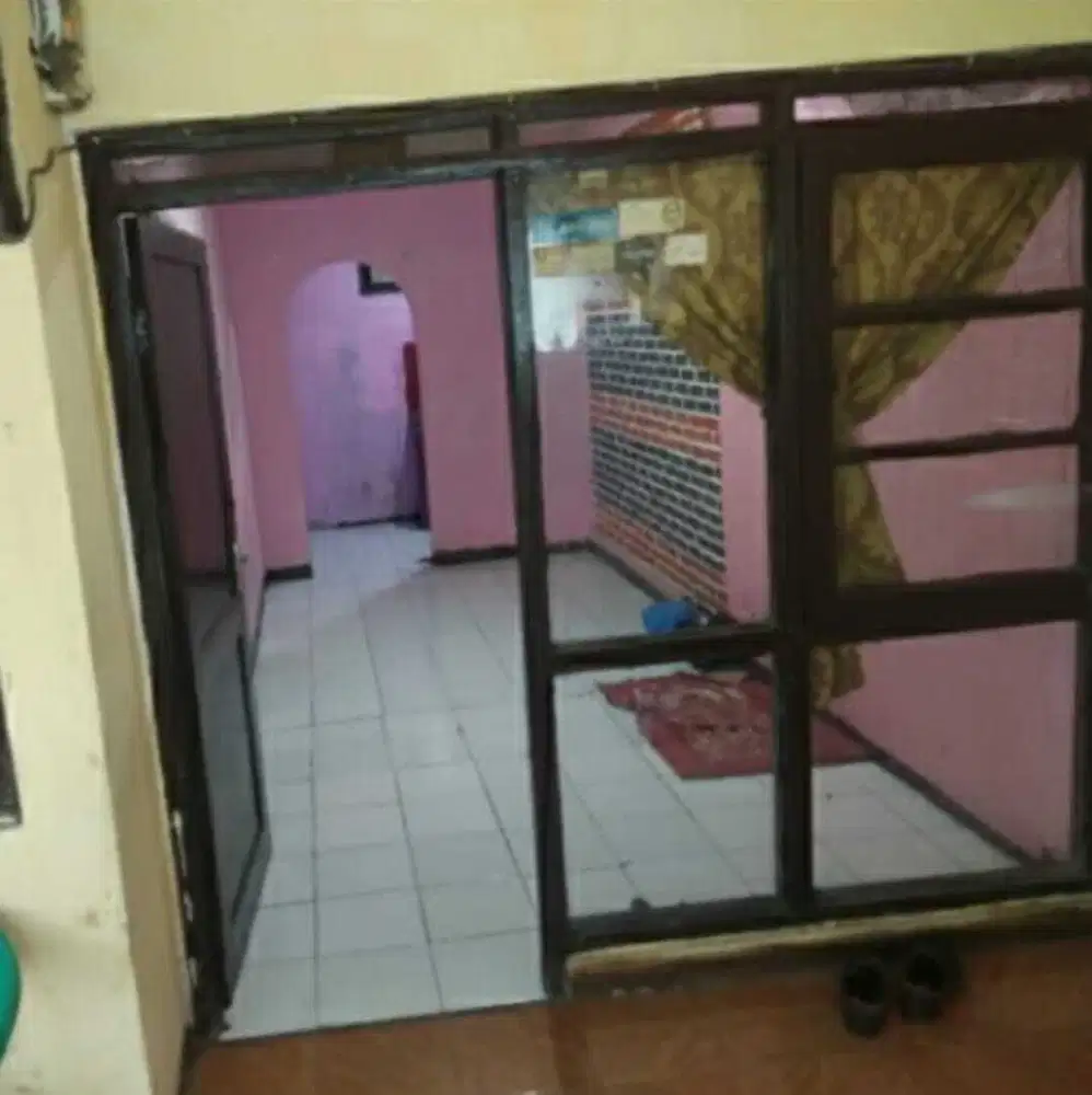 Dijual cepat murah rumah siap huni di Komplek Melong Green Garden Cije