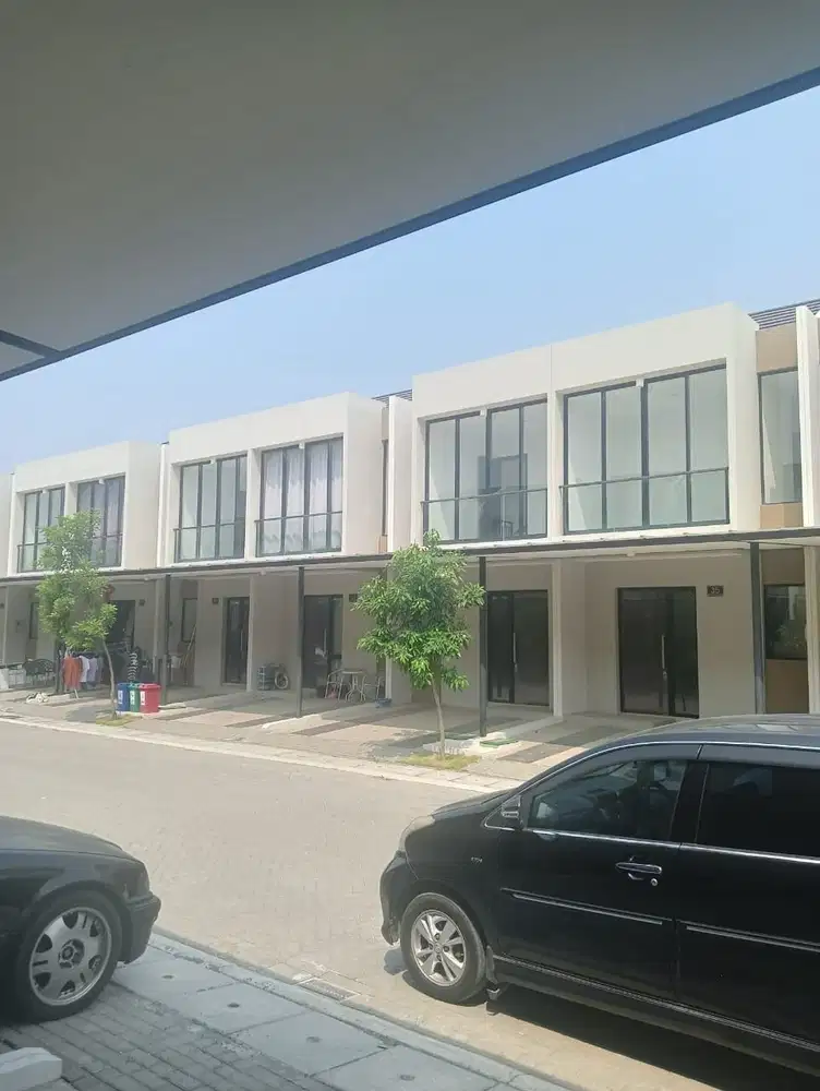 rumah pik2 millenial 4,5x10 dua lantai,satndart developer