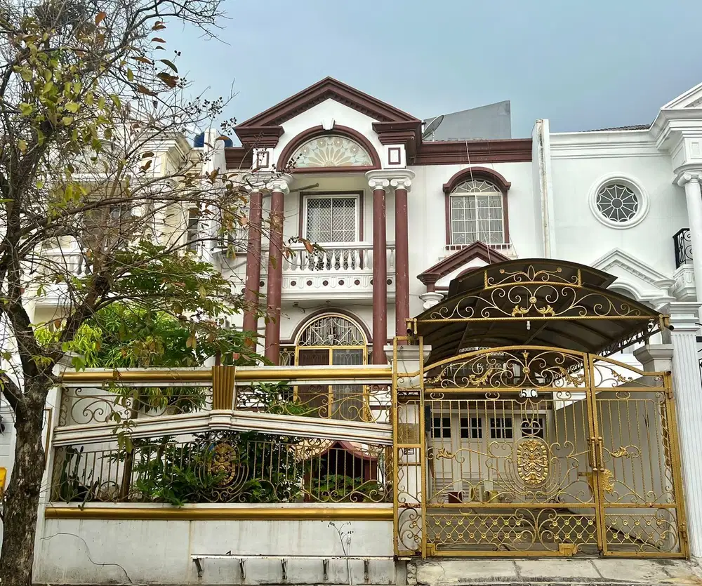 rumah pik1 kano permai uk 9x25 renovasi full bangunan,semi furnish,