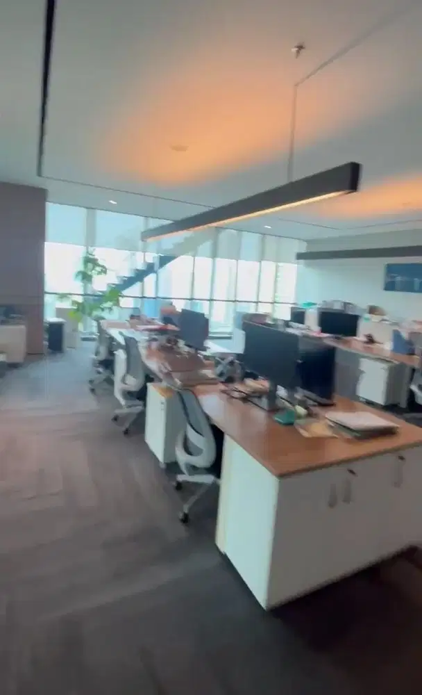 SEWA KANTOR DI JAKARTA SELATAN KUNINGAN 400M2 FURNISHED 250K NEGO