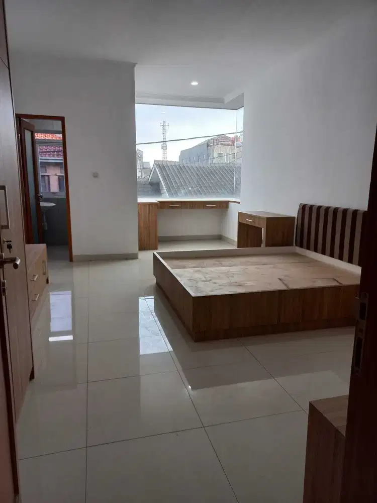 Rumah baru di daerah Pasirluyu, Kembar