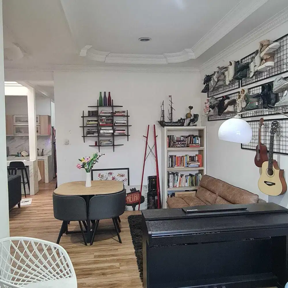 Rumah di pusat ko jl Muarasari