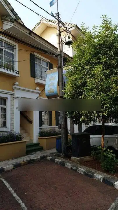 Dijual Cepat Townhouse Taman Hijau Lippo Karawaci Furnish