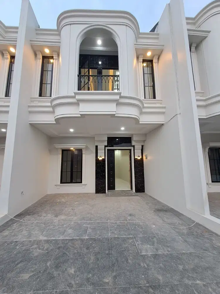 Rumah Mewah Dekat Stasiun Pocin dan Stasiun Depok Jalan Lebar DP 0