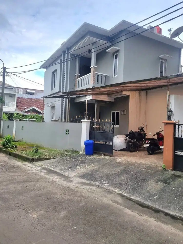 Dijual Cepat Rumah Posisi Hoek Di Sektor 1C Gading Serpong