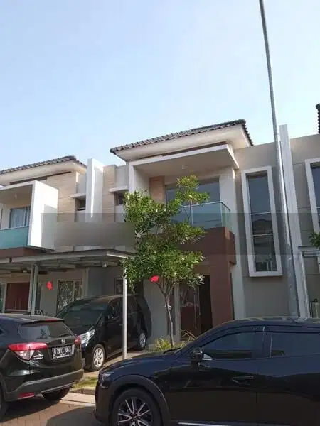 RUMAH GOLF ISLAND 8x15 DUA LANTAI BRAND NEW MINIMALIS