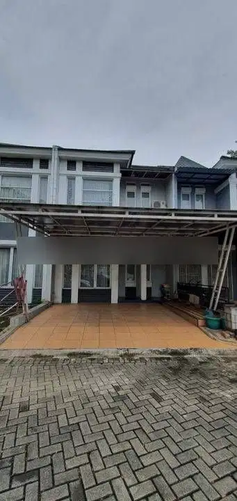 Rumah minimalis siap huni full renovasi