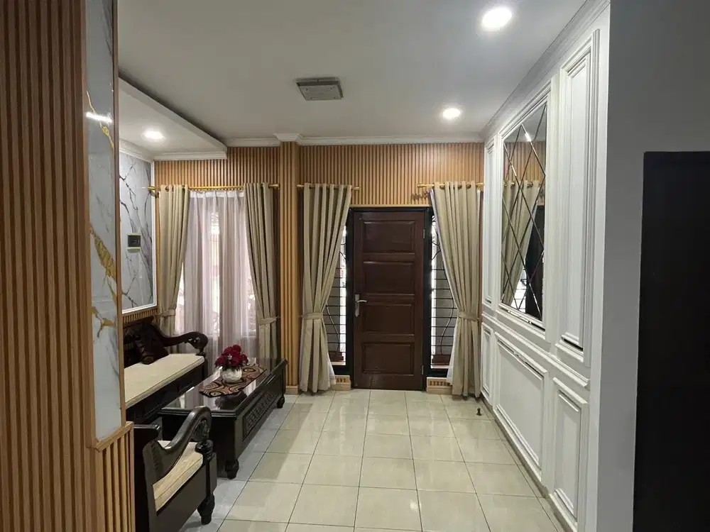DIJUAL RUMAH BAGUS 2 LANTAI DI MODERNLAND TANGERANG