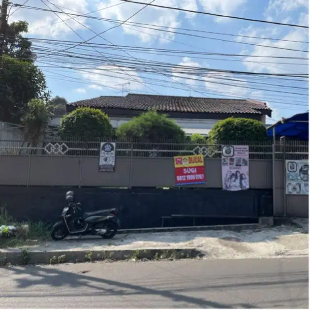 Rumah luas pinggir jalan raya Bogor baru
