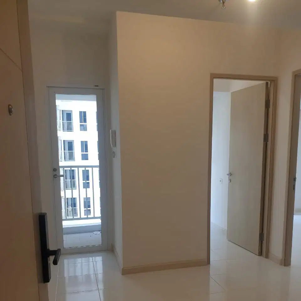 Disewakan apartemen tokyo riverside pik2 2br kosongan 12jt/thn