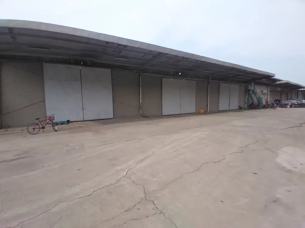 Gudang Cakung Jakarta Timur