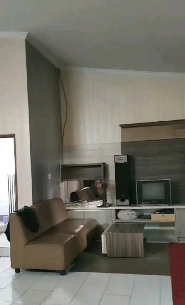 Ruko pinggir jalan ramai di Jalan Simpang padalarang Ref.04865