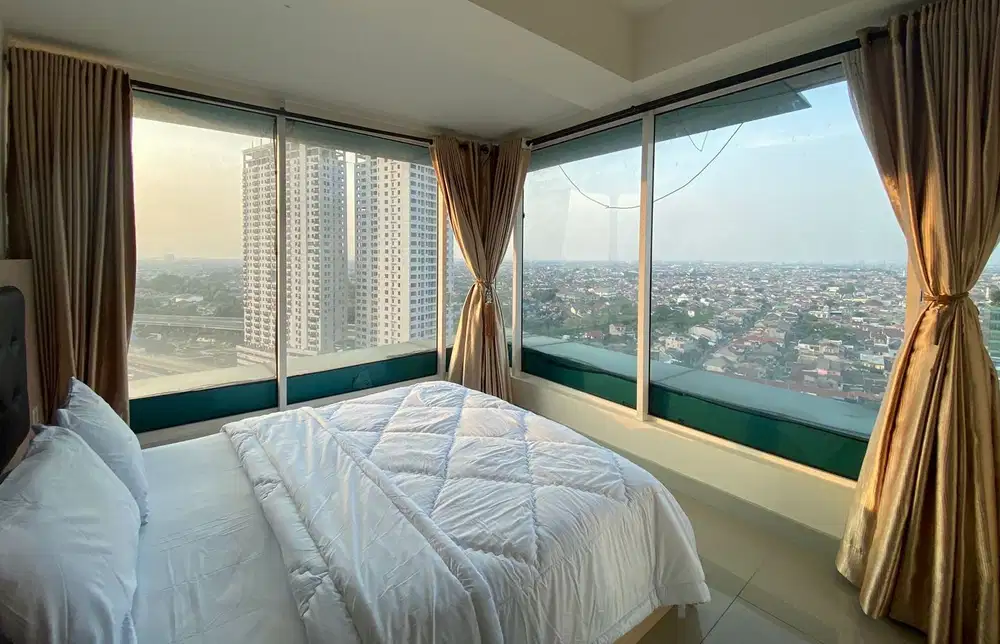 Sewa 2 Bedroom View Panoramic Apartemen Grand Kamala Lagoon Akses Mall