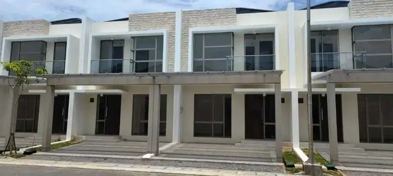 Disewakan Rumah BARU 3 kamar di PIK2  ukuran 75m / 6x12.5