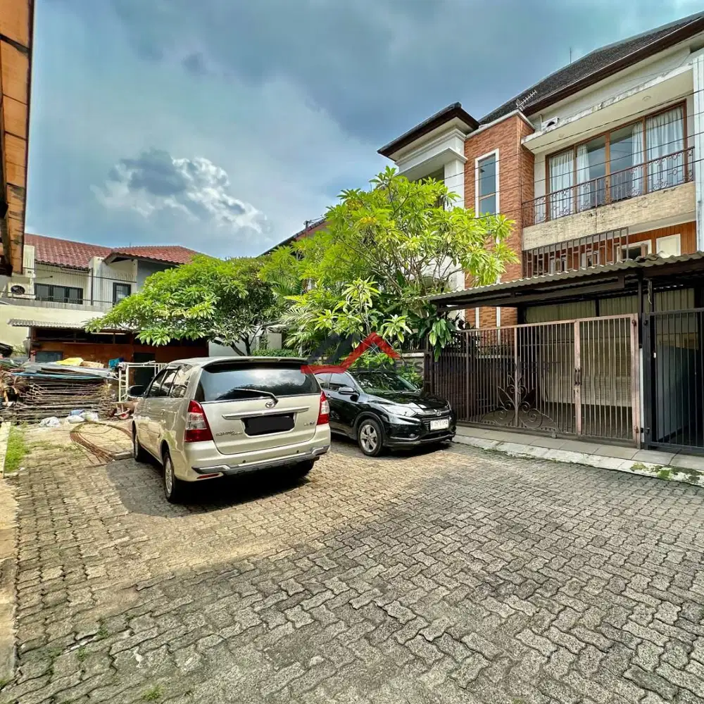 Rumah Siap Huni Modern Minimalis Dekat MRT Cipete