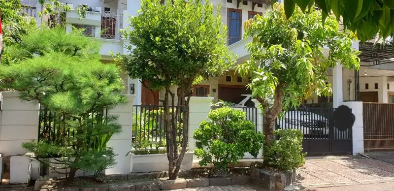 Dijual rumah Dekat Taman Pondok kopi Jakarta timur