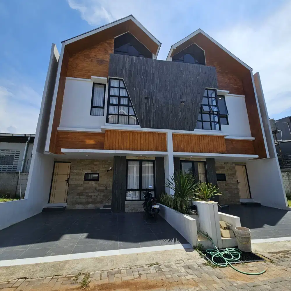 Rumah dijual murah dekat Tol Cimanggis akses jalan luas DP 0 Freebiaya