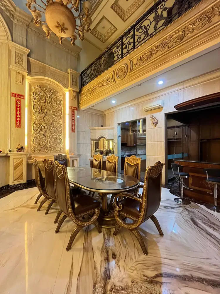 Dijual Komplek Grand Polonia Full Furnish Super Lux