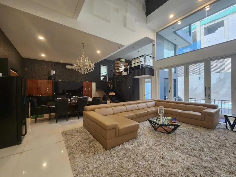 Dijual Rumah Mewah 16x35 Kuda Laut Pantai Indah Kapuk