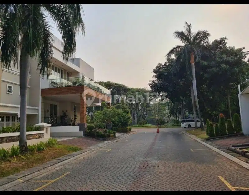 Rumah BGM Pik 12x25 termurah hadap selatan