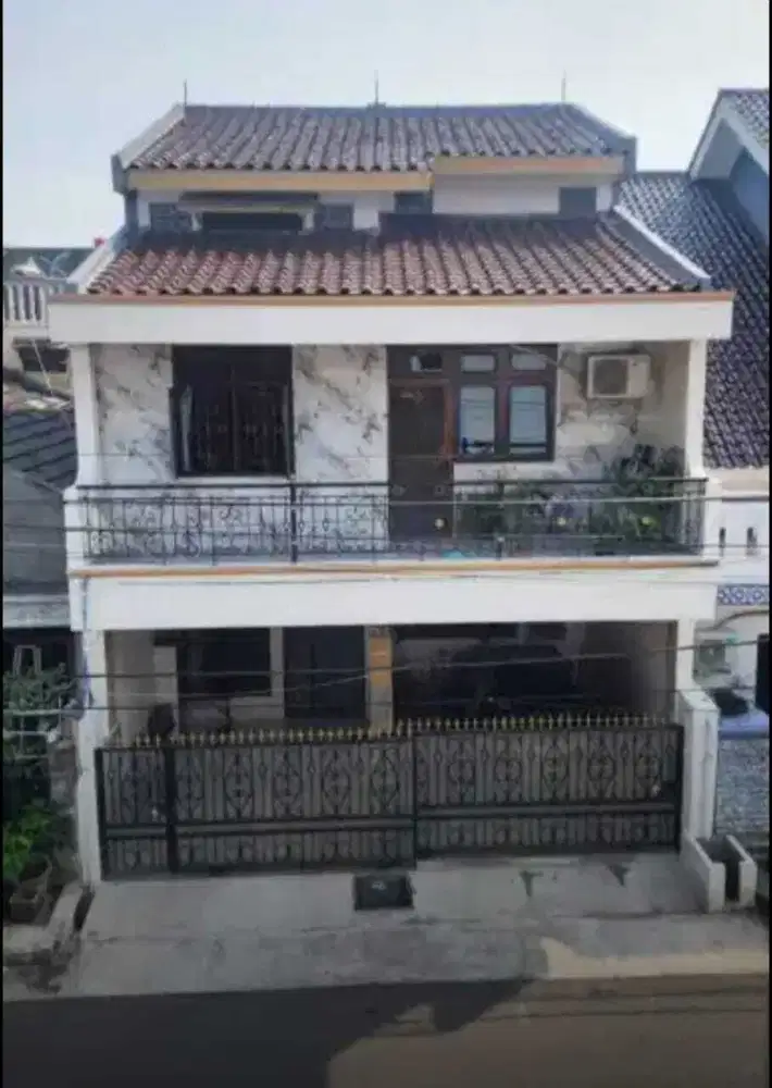 Rumah murah bangunan lux di ptb duren sawit