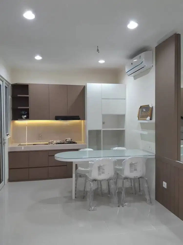 Dijual Rumah Cantik  full furnish di Cluster Thomson Gading seepong