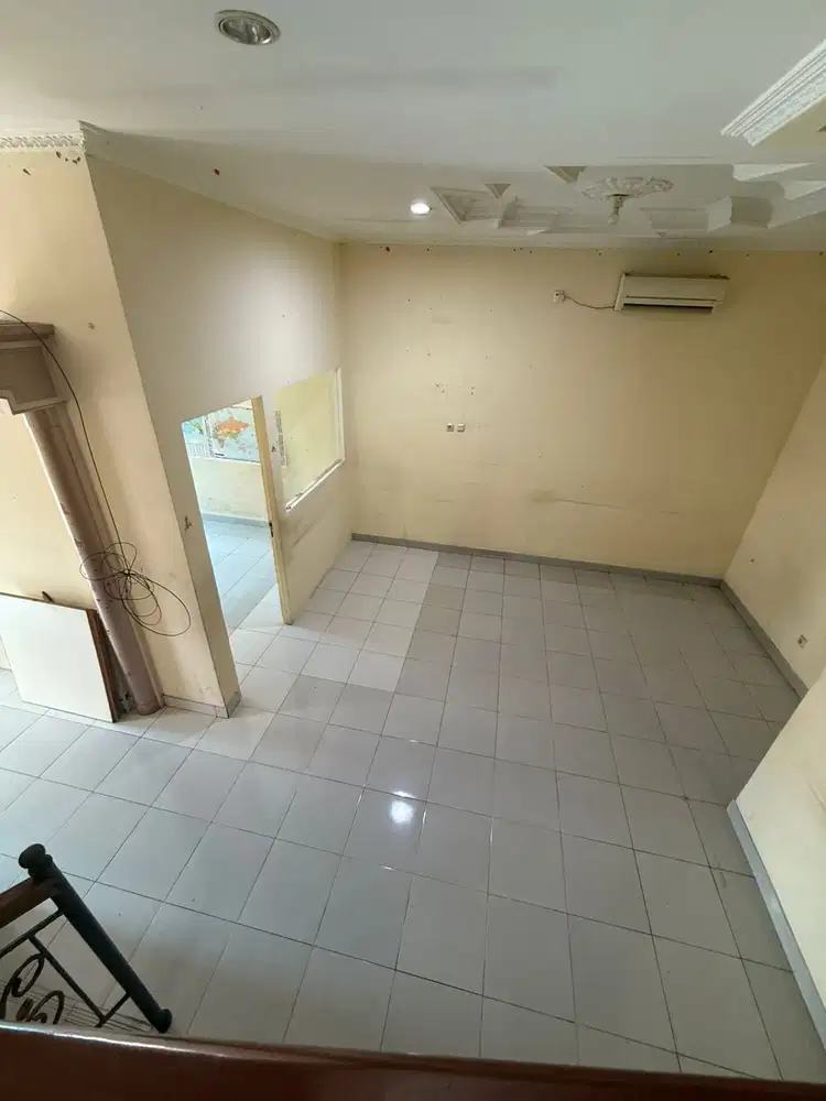Dijual Rumah di Kelapa Puan Kelapa gading Luas 6x15 Hadap timur laut