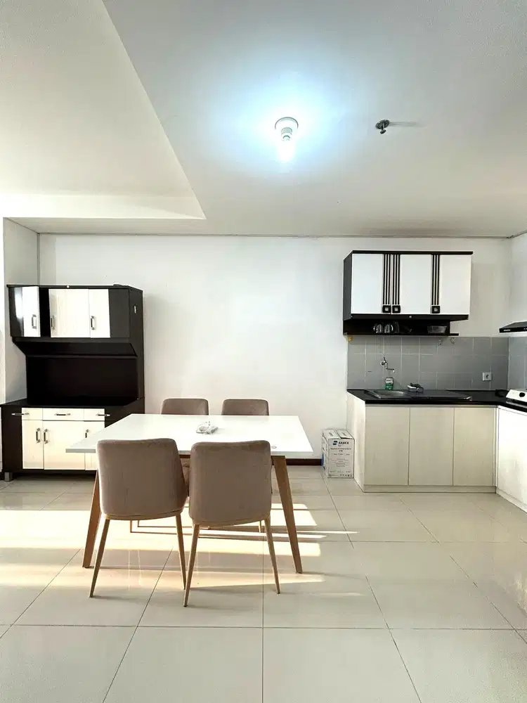 Condominium Green Bay Pluit 2BR Semi Furnished View Laut