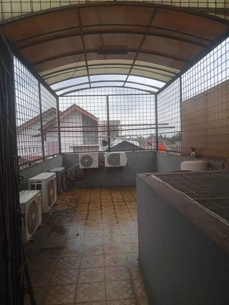 DiJual cepat Bu Rumah turun harga lokasi di kosambi Baru jakarta barat