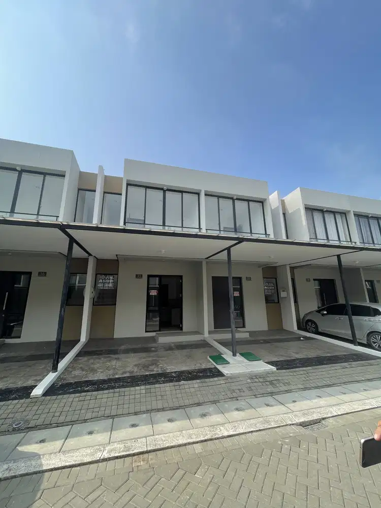 RUMAH PIK2 MILLENIAL UK 4,5X10 DUA LANTAI,STANDART DEVELOPER