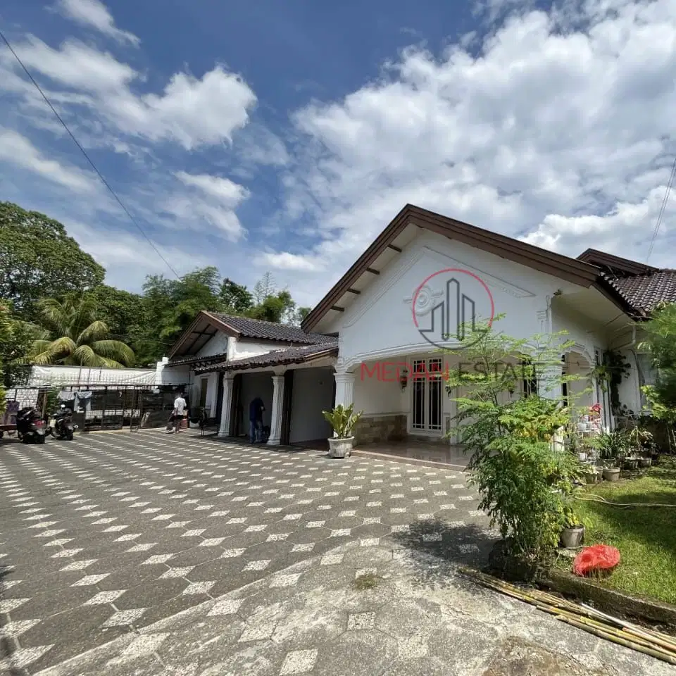 Dijual    Villa Jl. Sei Bahorok