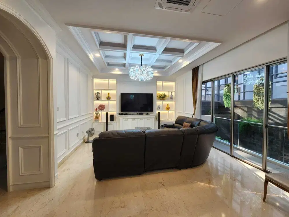 Dijual Rumah Mewah Cluster Serenade Lagoon 12x20 Furnish Golf Island