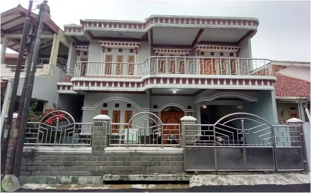 Rumah 2 Lantai Kopo Permai Dekat Exit Tol Kopo