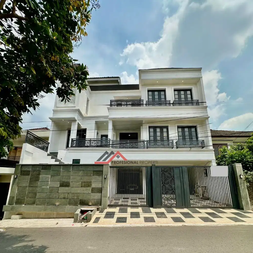 Rumah Mewah Dengan Lift dan Private Pool dekat PIM