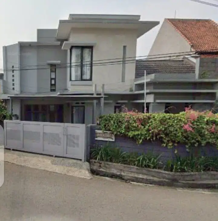 Rumah pusat kota bandung sayap bkr lengkong ciateul