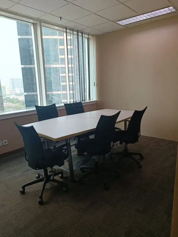 SEWA KANTOR DI JAKARTA MENARA RAJAWALI 93M² FURNISH 180K NEGO
