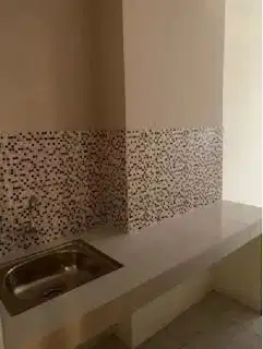 0633 - Disewakan Apartemen Puncak Dharmahusada Lt 25 Studio Kosongan