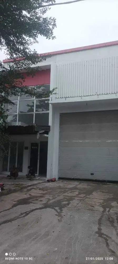 Disewakan Gudang Bizpoint Cikupa Luas tanah 10x30