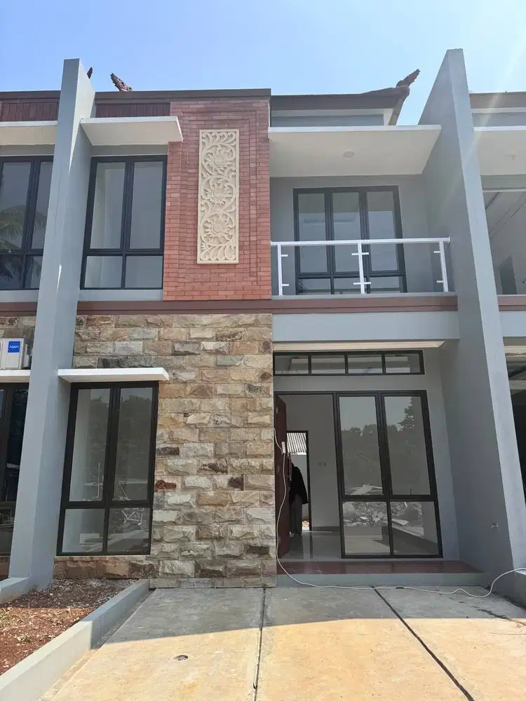 Rumah Konsep Bali 2 Lantai Siap Huni Selangkah ke Jl. Raya Bogor