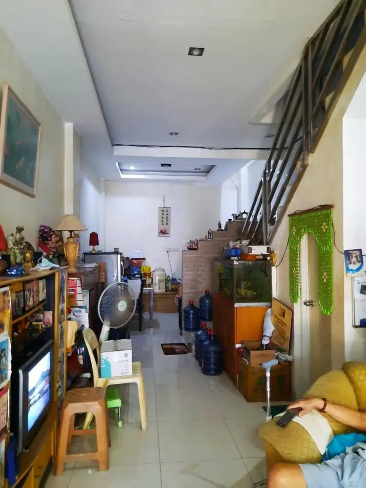 Dijual Rumah 4x15 di Muara Karang