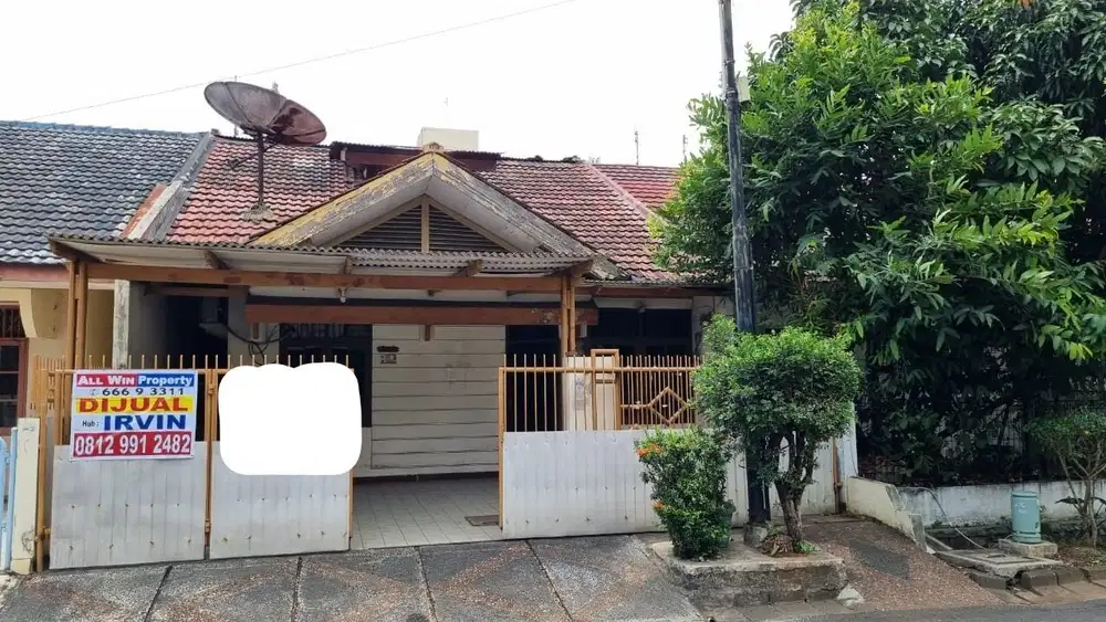 DIJUAL RUMAH AREA TAMAN SEMANAN INDAH, SIAP HUNI