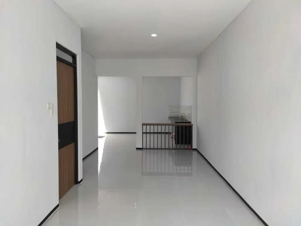 Dijual Rumah baru minimalis siap huni Taman Kopo Indah