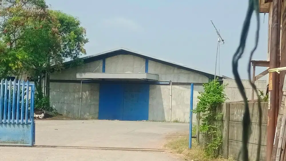 Gudang strategis pinggir jalan utama Cikarang Bekasi Jawa Barat