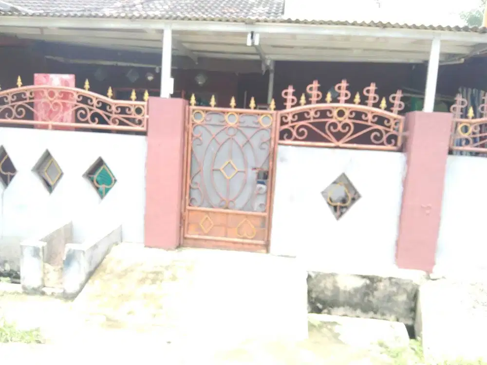 DIJUAL CEPAT RUMAH HOEK DI HARAPAN INDAH BEKASI