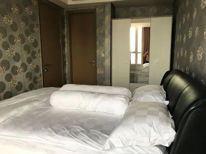 DIJUAL APARTEMEN GOLD COAST STUDIO FULL FURNISH