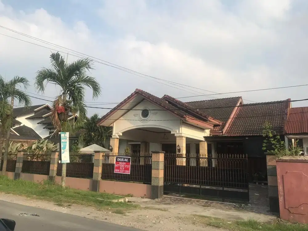 Dijual Rumah Lokasi Strategis Medan Sunggal