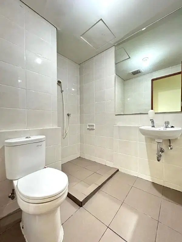 condominium greenbay pluit