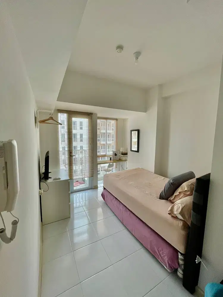 Apartemen Tokyo Riverside Studio Full Furnish