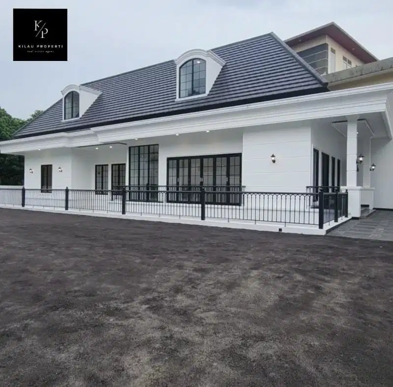 Dijual Rumah Modern Classic tipe Down Slope  di Kawasan Ellite Bogor