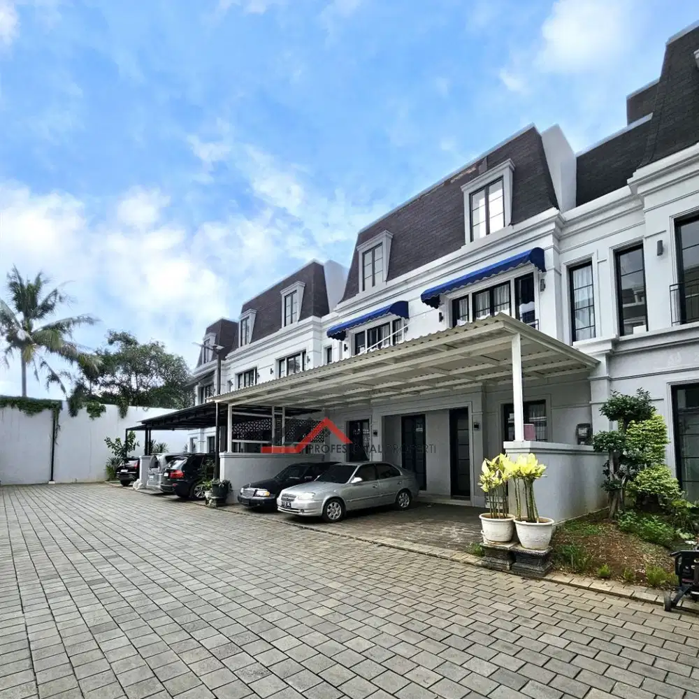 Town House French Classic Modern Di Kemang